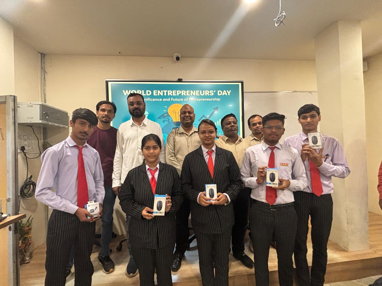 WhatsApp Image 2025-08-30 at 11.19.51 (1)